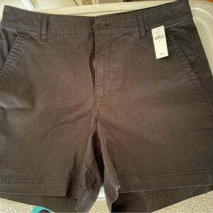 GAP Women's Black Flat-Front Shorts